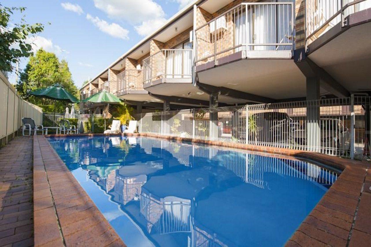 Airport Admiralty Motel Brisbane Exterior photo